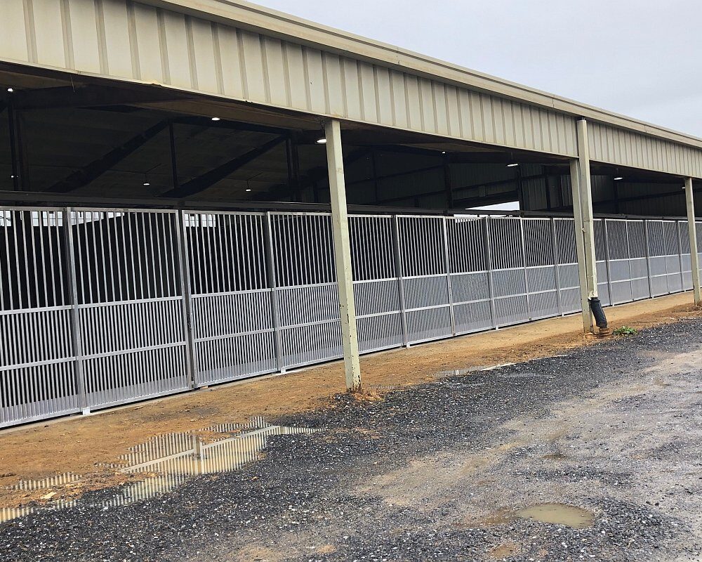 Ventilated Horse Stalls